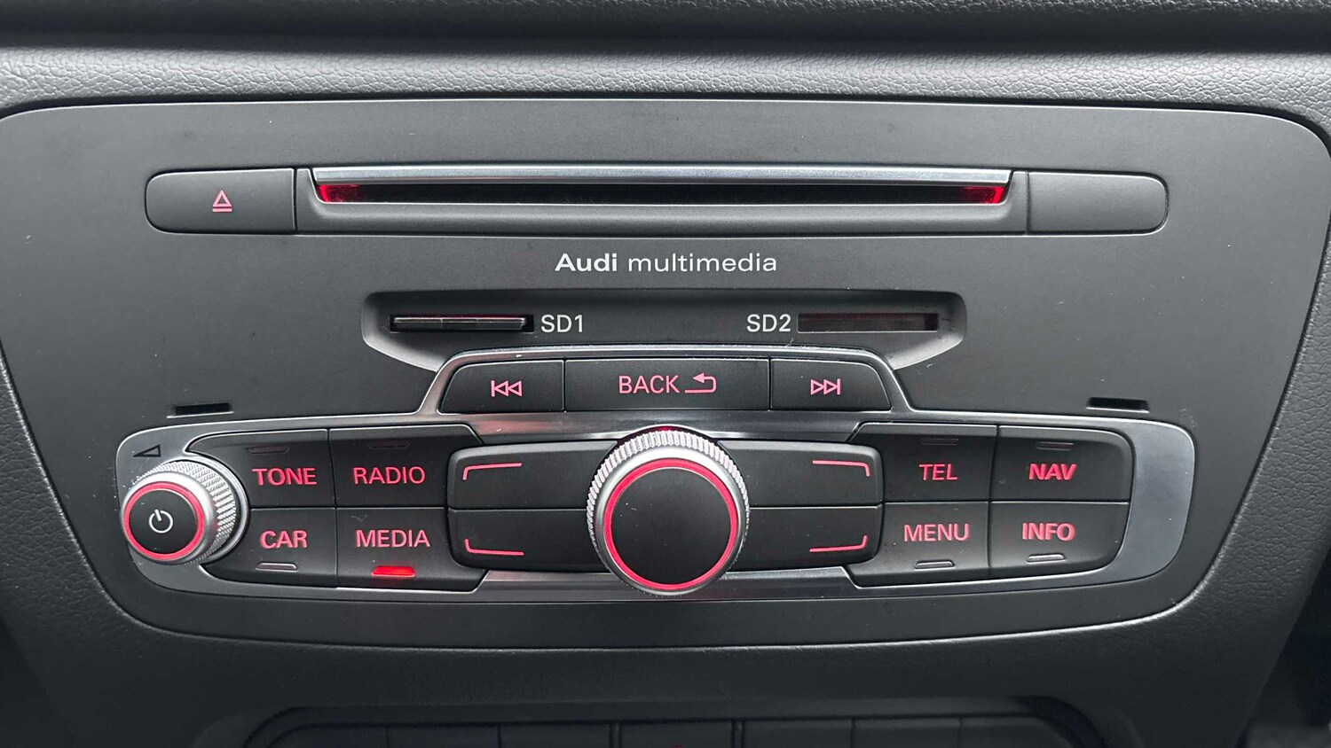 Used Audi Q3 2017 for sale - 77347930: Photo 25