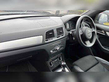 Used Audi Q3 2017 for sale - 77347930: Photo