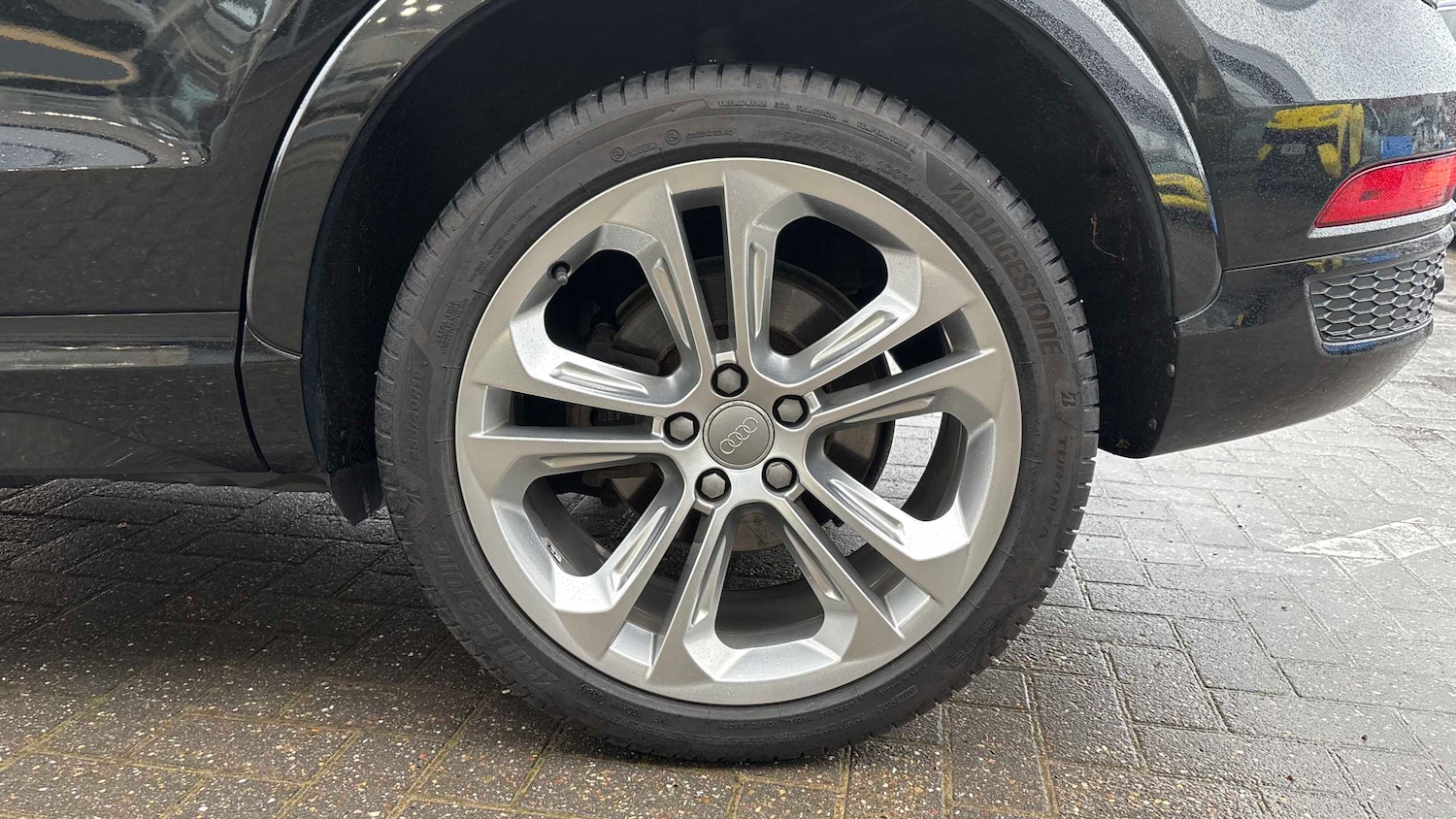 Used Audi Q3 2017 for sale - 77347930: Photo 5