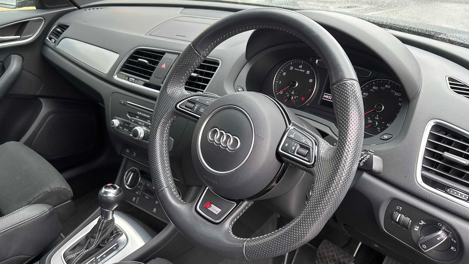 Used Audi Q3 2017 for sale - 77347930: Photo 6