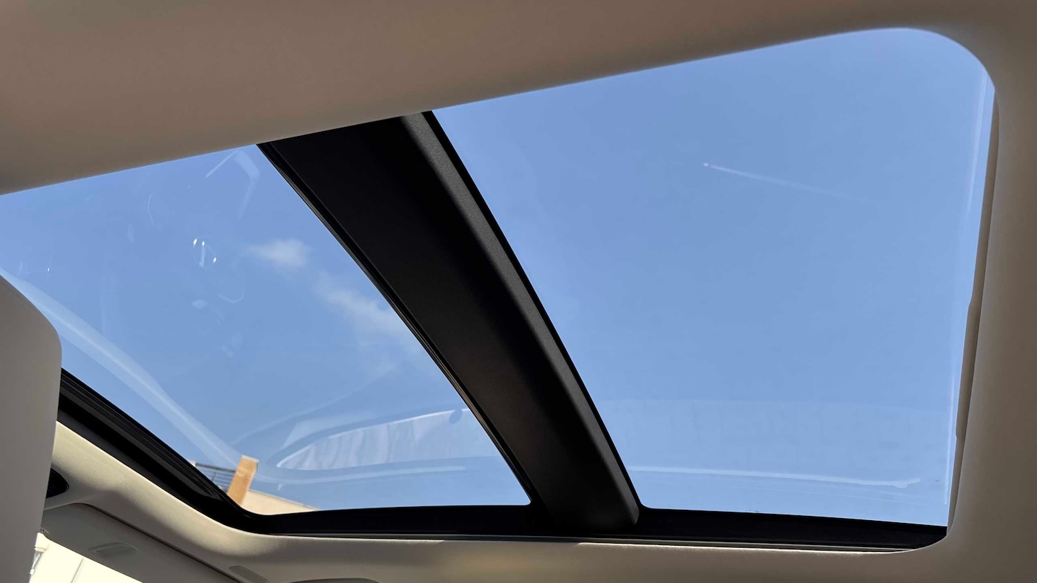 Used Lexus RX 2024 for sale - 77943256: Photo 18