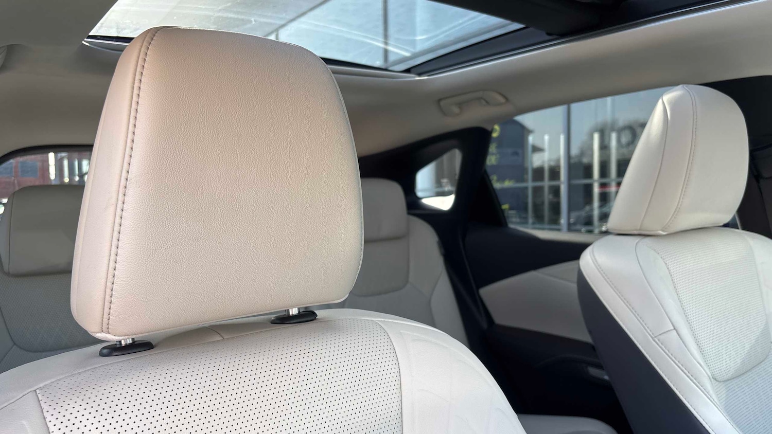 Used Lexus RX 2024 for sale - 77943256: Photo 19