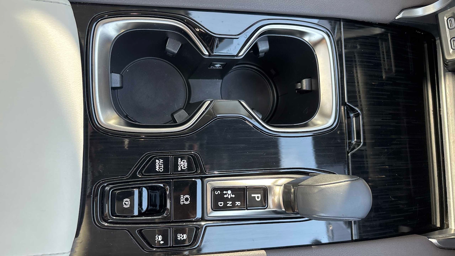 Used Lexus RX 2024 for sale - 77943256: Photo 24