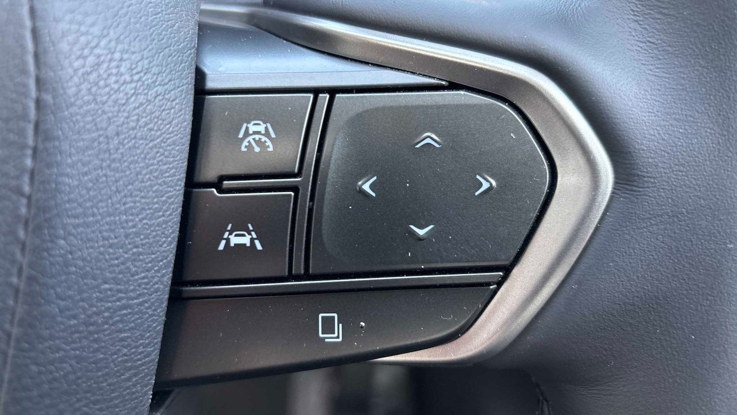 Used Lexus RX 2024 for sale - 77943256: Photo 26