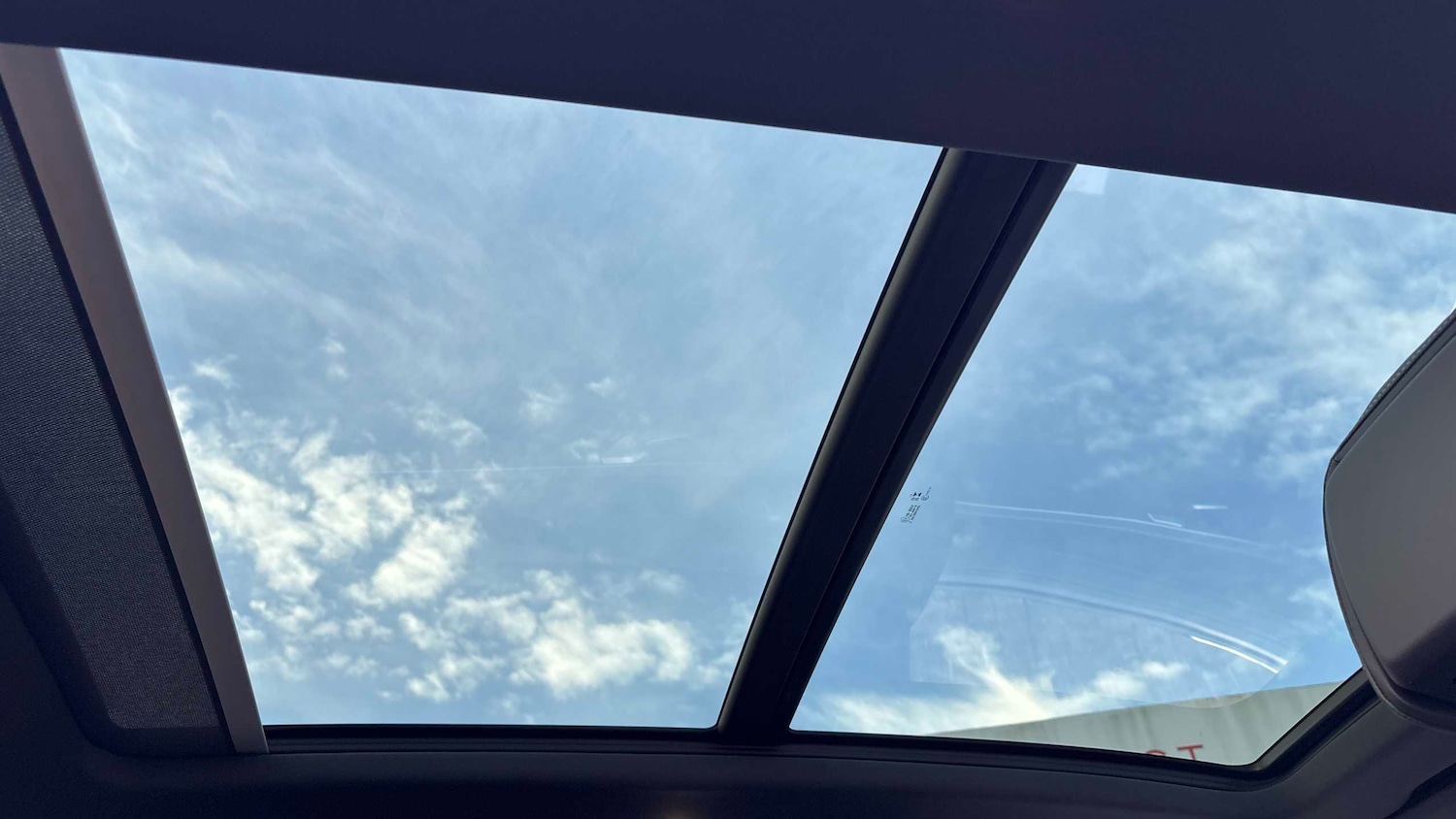 Used Volkswagen Touareg 2023 for sale - 76475842: Photo 19