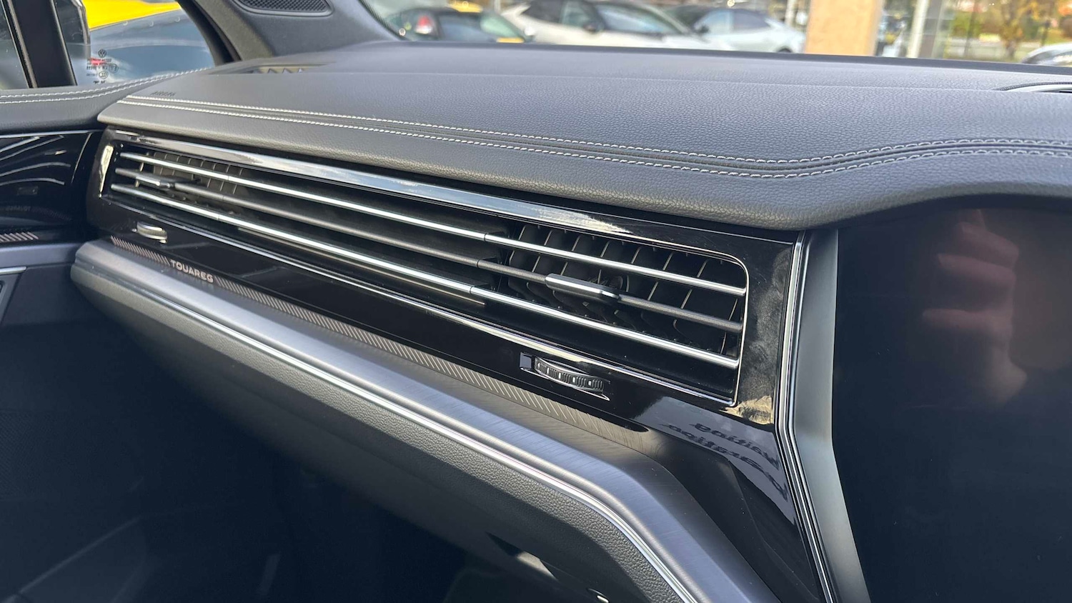 Used Volkswagen Touareg 2023 for sale - 76475842: Photo 23