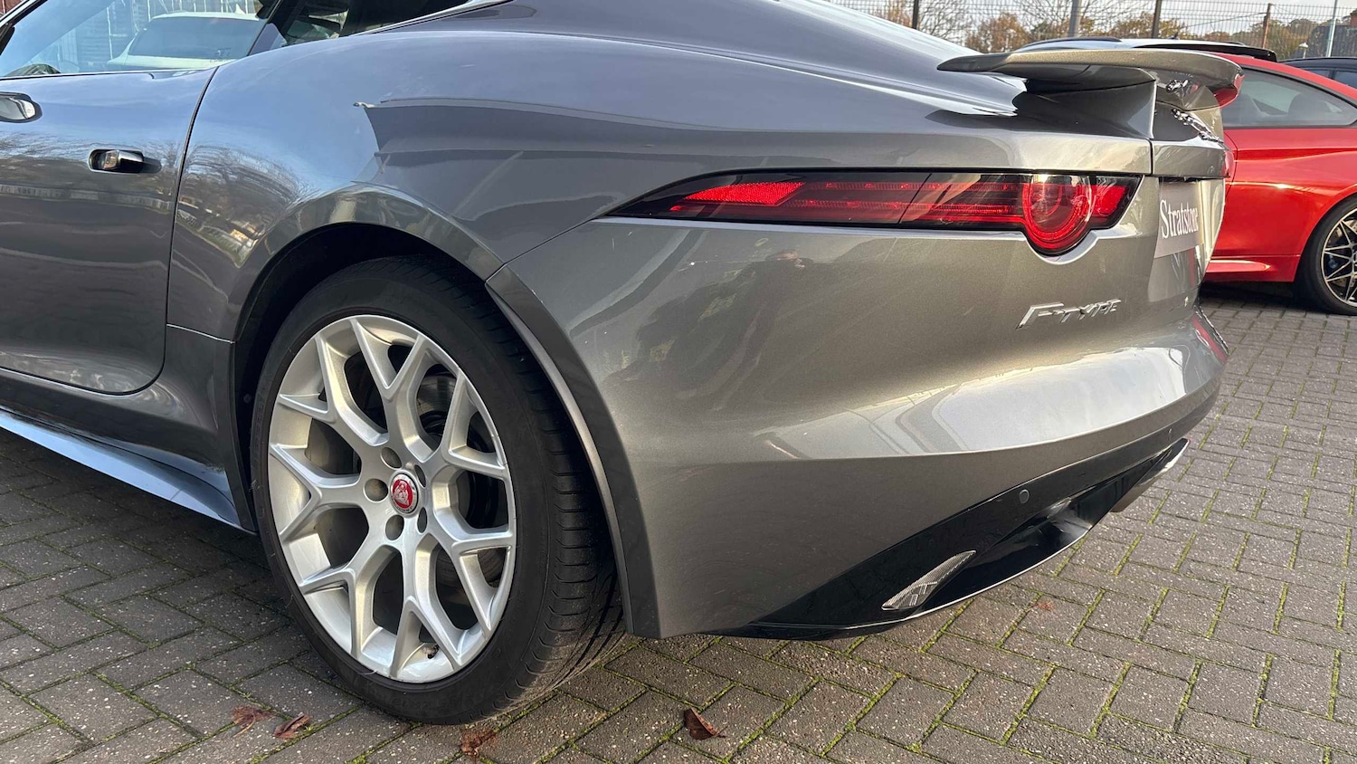 Used Jaguar F-Type 2018 for sale - 76576008: Photo 11