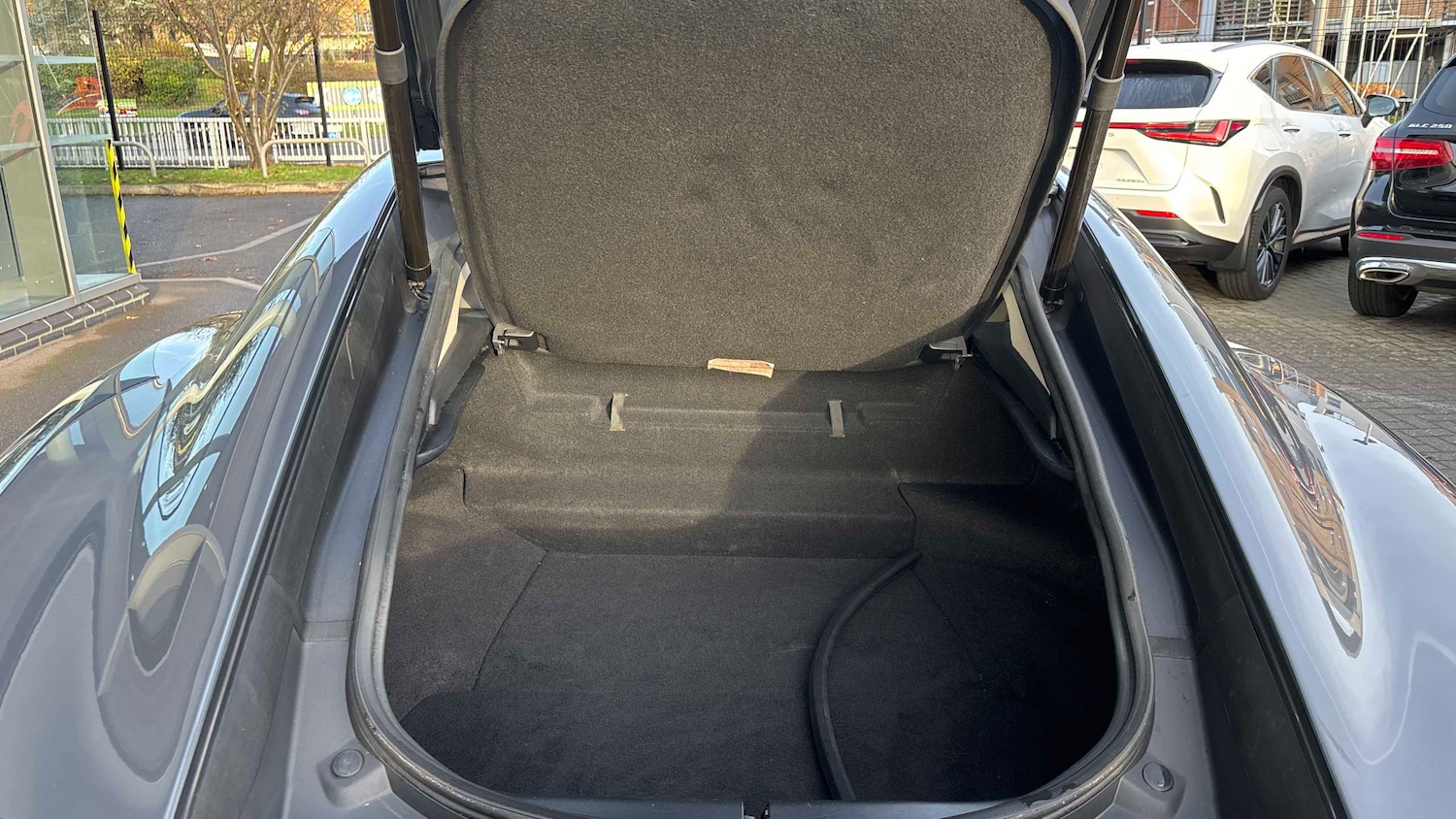 Used Jaguar F-Type 2018 for sale - 76576008: Photo 13