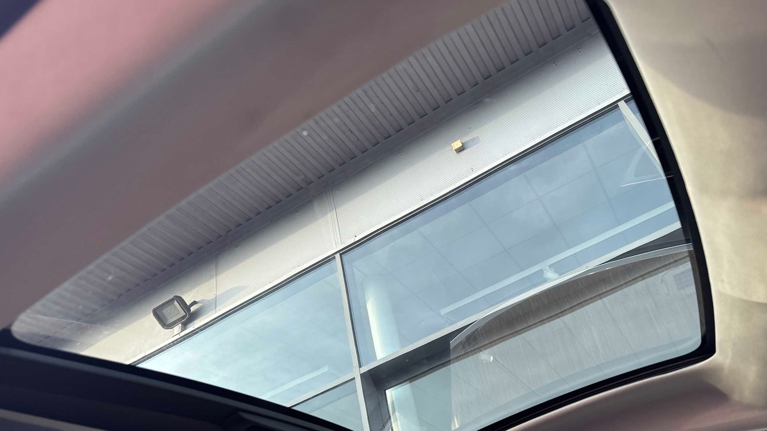 Used Jaguar F-Type 2018 for sale - 76576008: Photo 18