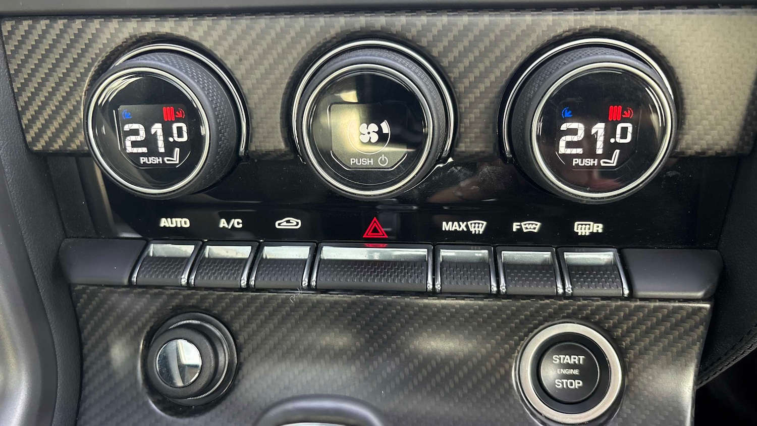 Used Jaguar F-Type 2018 for sale - 76576008: Photo 29