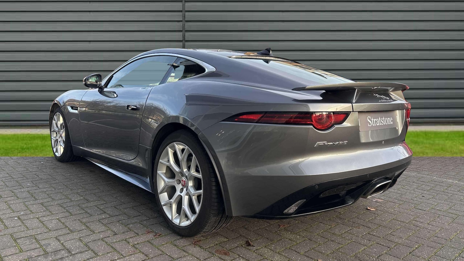 Used Jaguar F-Type 2018 for sale - 76576008: Photo 3