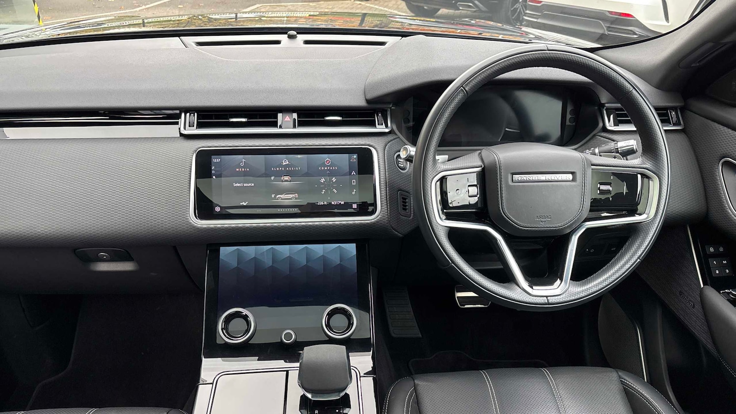 Used Land Rover Range Rover Velar 2021 for sale - 76501747: Photo 17