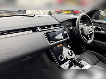 Used Land Rover Range Rover Velar 2021 for sale - 76501747: Photo