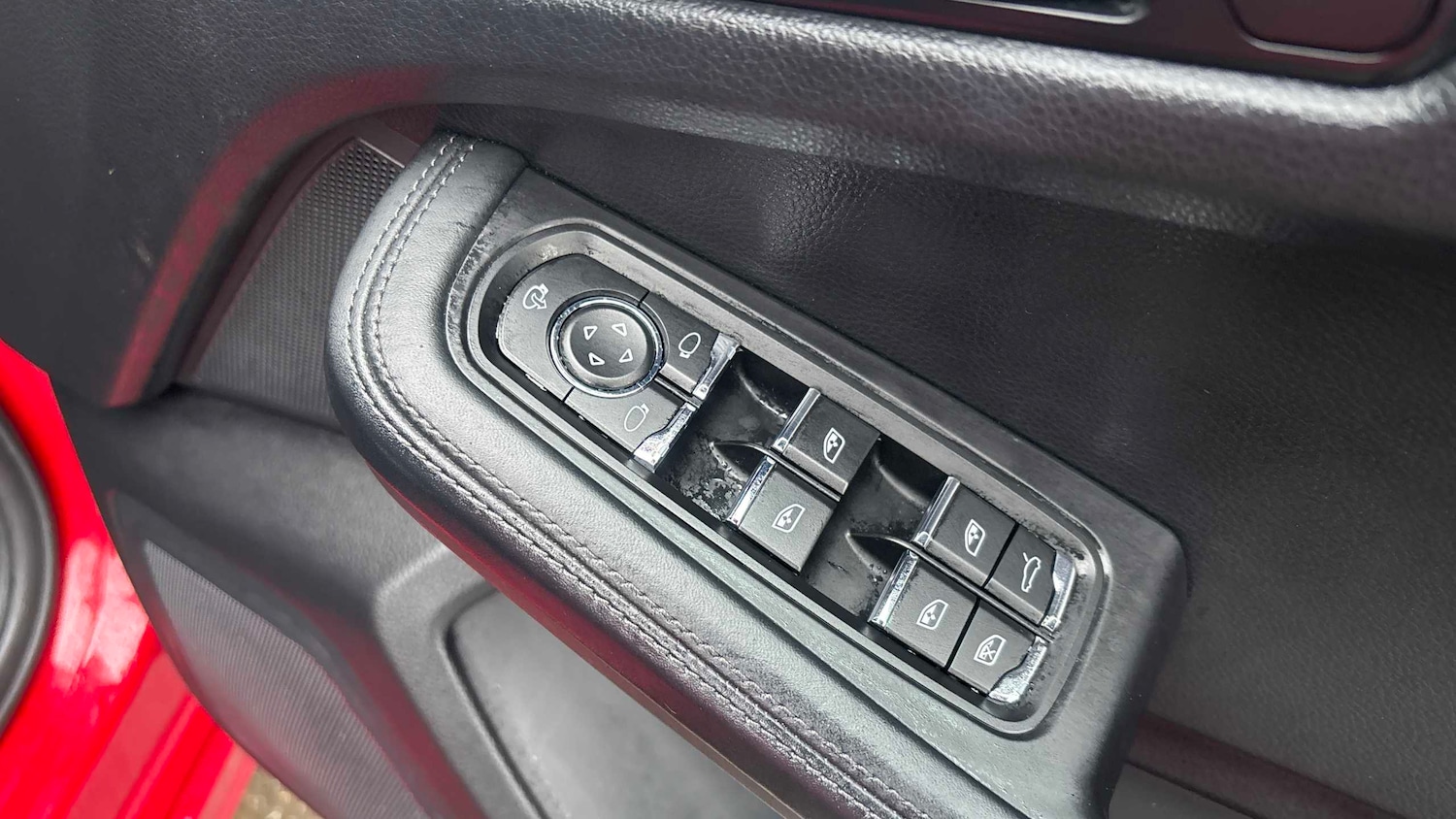 Used Porsche Macan 2018 for sale - 77429062: Photo 19