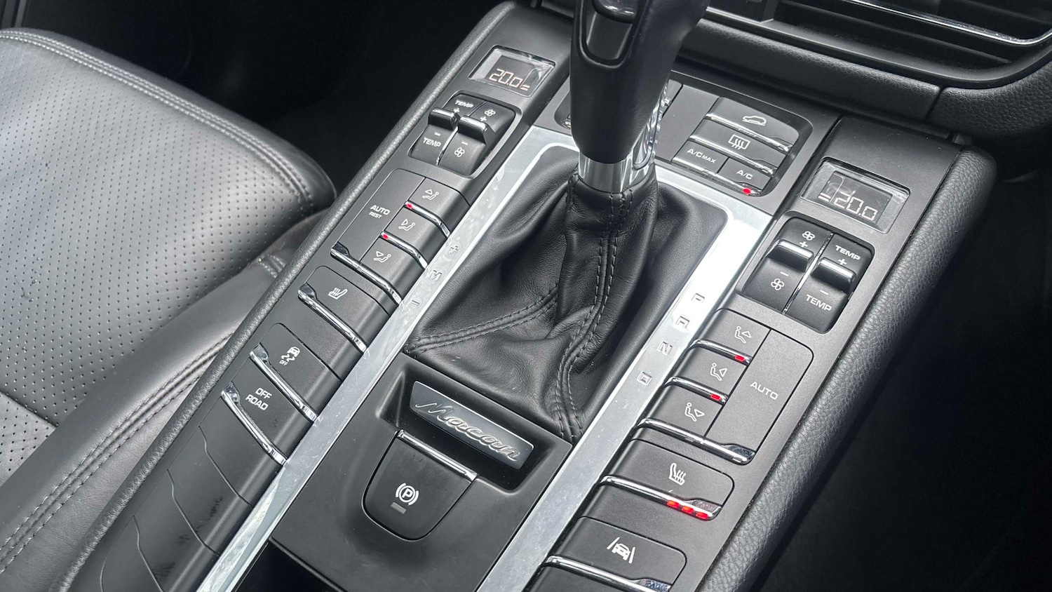 Used Porsche Macan 2018 for sale - 77429062: Photo 26