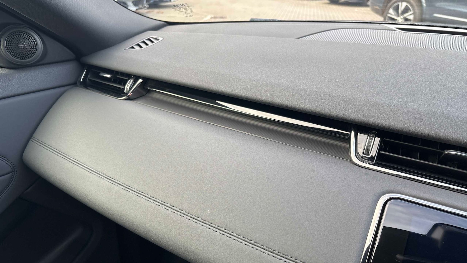 Used Land Rover Range Rover Evoque 2021 for sale - 76576030: Photo 23