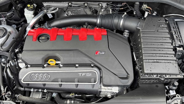 Used Audi RS Q3 2023 for sale - 76218379: Photo 13