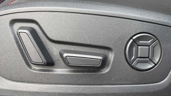 Used Audi RS Q3 2023 for sale - 76218379: Photo 18