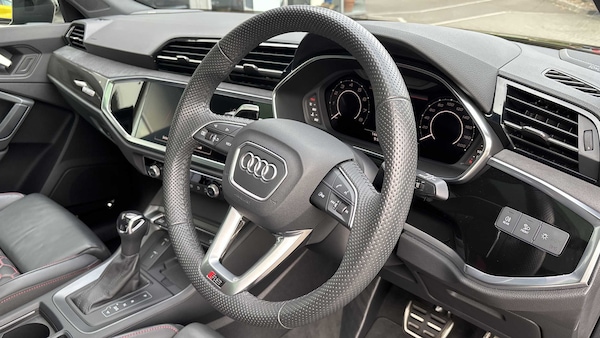 Used Audi RS Q3 2023 for sale - 76218379: Photo 6