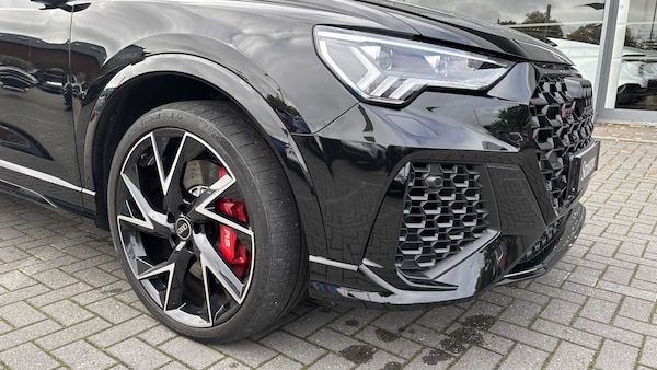 Used Audi RS Q3 2023 for sale - 76218379: Photo 9