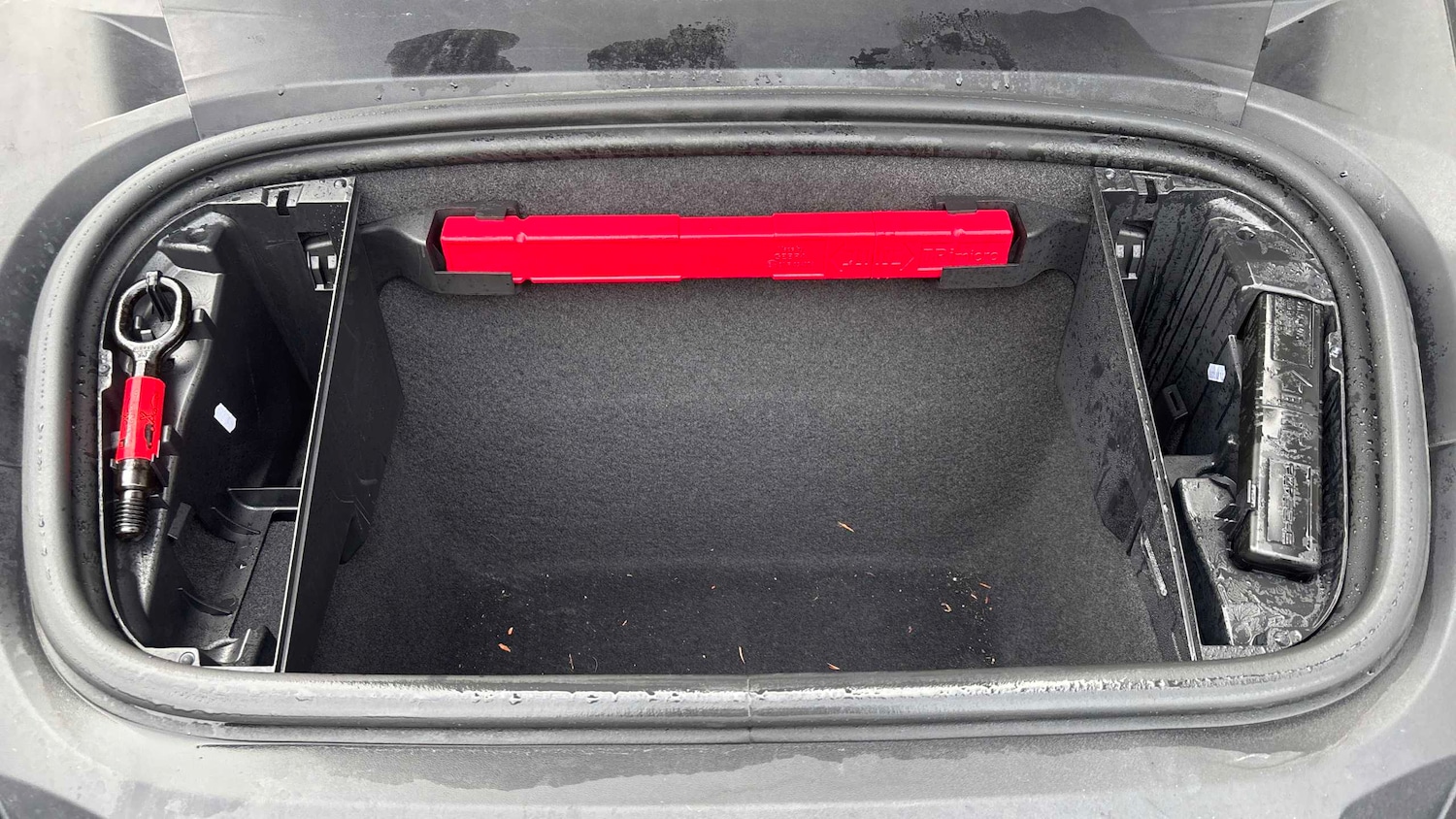 Used Porsche Taycan 2021 for sale - 77472515: Photo 14