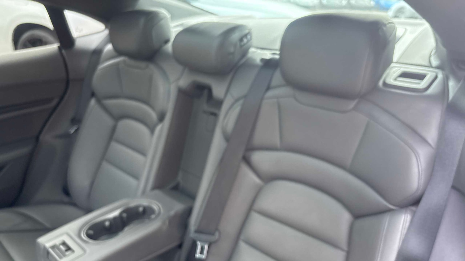 Used Porsche Taycan 2021 for sale - 77472515: Photo 15