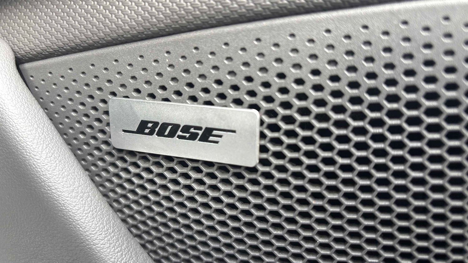 Used Porsche Taycan 2021 for sale - 77472515: Photo 20