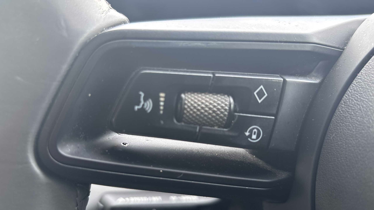 Used Porsche Taycan 2021 for sale - 77472515: Photo 22