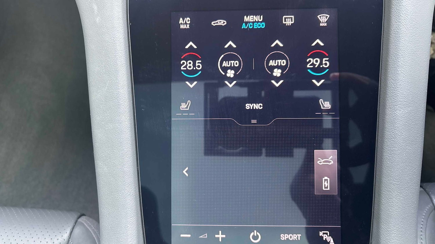 Used Porsche Taycan 2021 for sale - 77472515: Photo 28