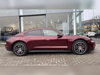 Used Porsche Taycan 2021 for sale - 77472515: Photo