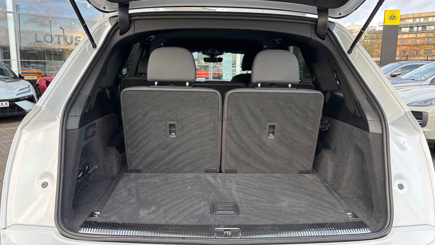 Used Audi Q7 2022 for sale - 77219569: Photo 13