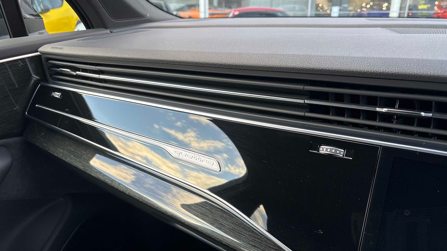 Used Audi Q7 2022 for sale - 77219569: Photo 24