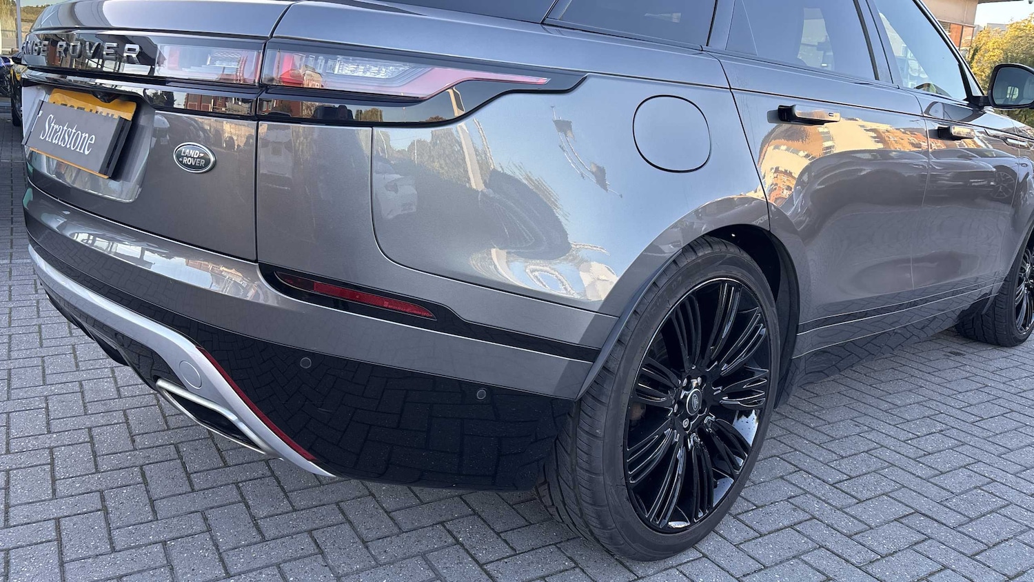 Used Land Rover Range Rover Velar 2017 for sale - 76192045: Photo 12