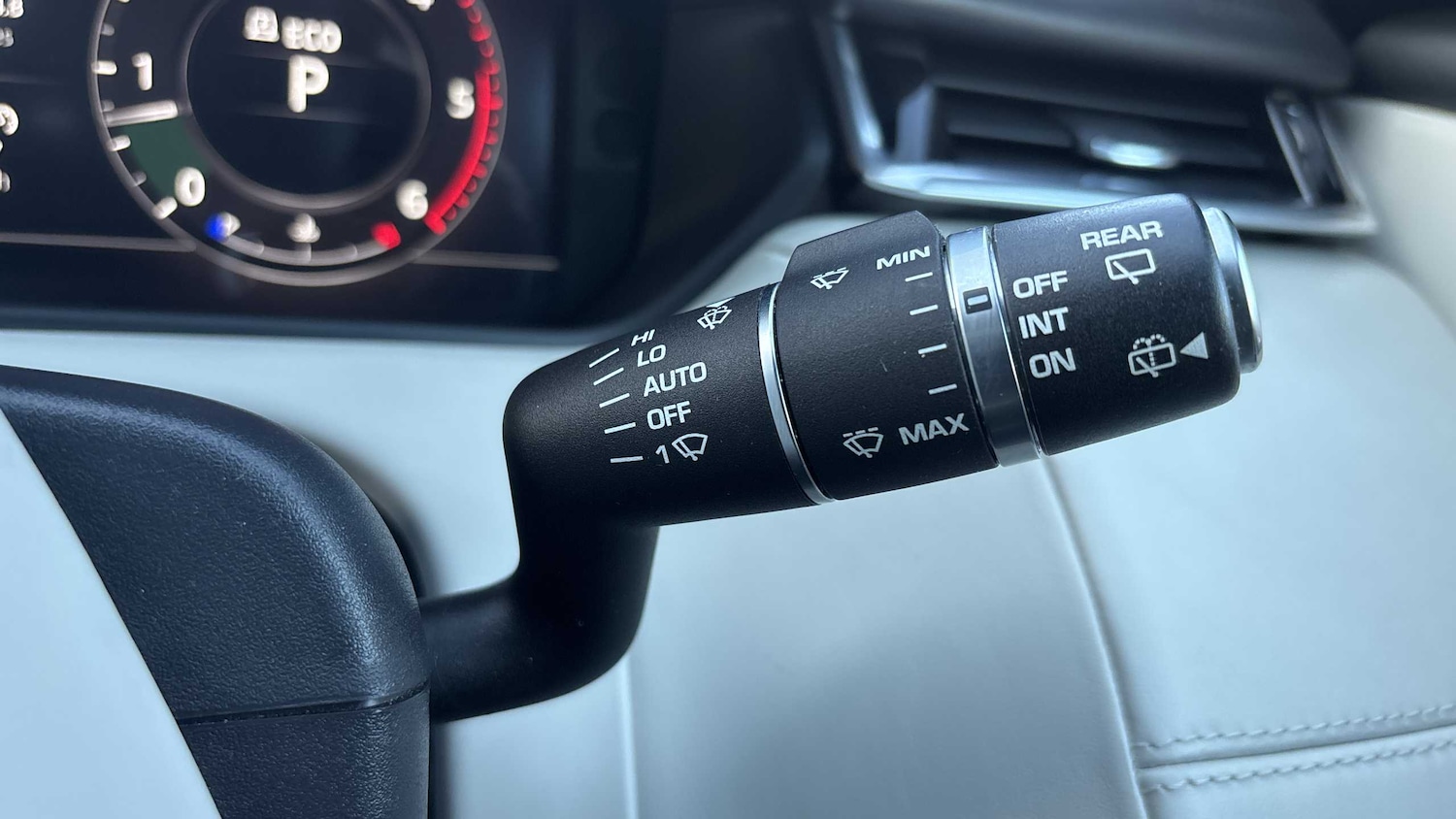 Used Land Rover Range Rover Velar 2017 for sale - 76192045: Photo 29