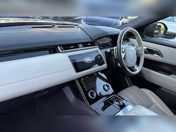 Used Land Rover Range Rover Velar 2017 for sale - 76192045: Photo 2