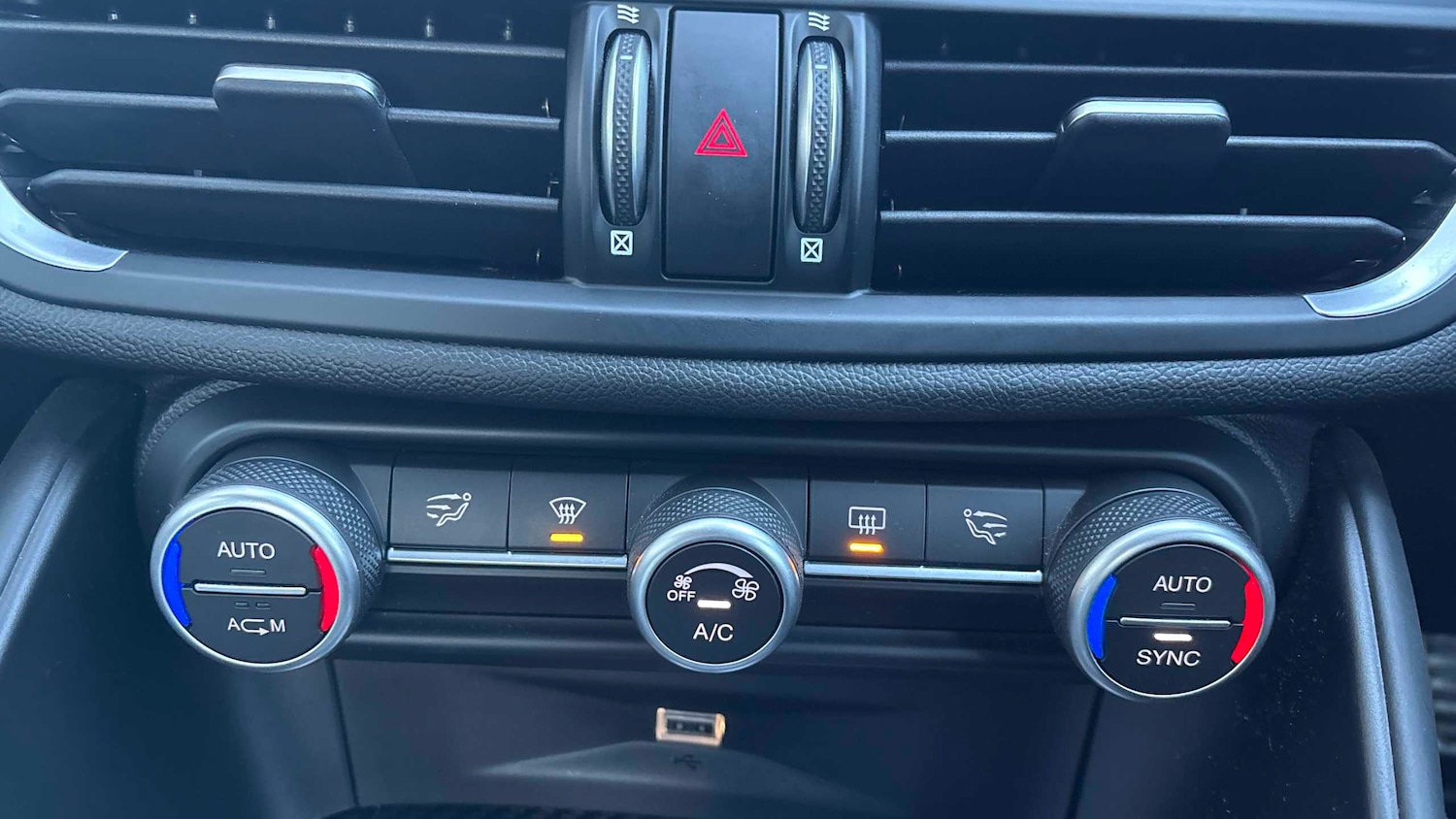 Used Alfa Romeo Giulia 2018 for sale - 77011062: Photo 28