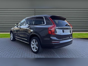 Used Volvo XC90 2023 for sale - 76015932: Photo 3