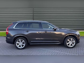 Used Volvo XC90 2023 for sale - 76015932: Photo 4