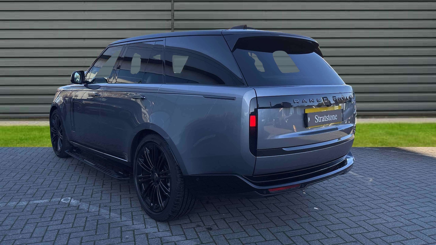 Used Land Rover Range Rover 2022 for sale - 76661837: Photo 3