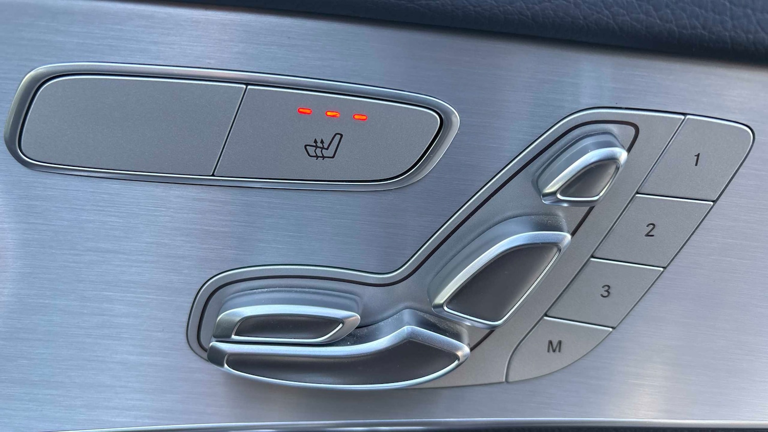 Used Mercedes-Benz GLC 2019 for sale - 76524016: Photo 17