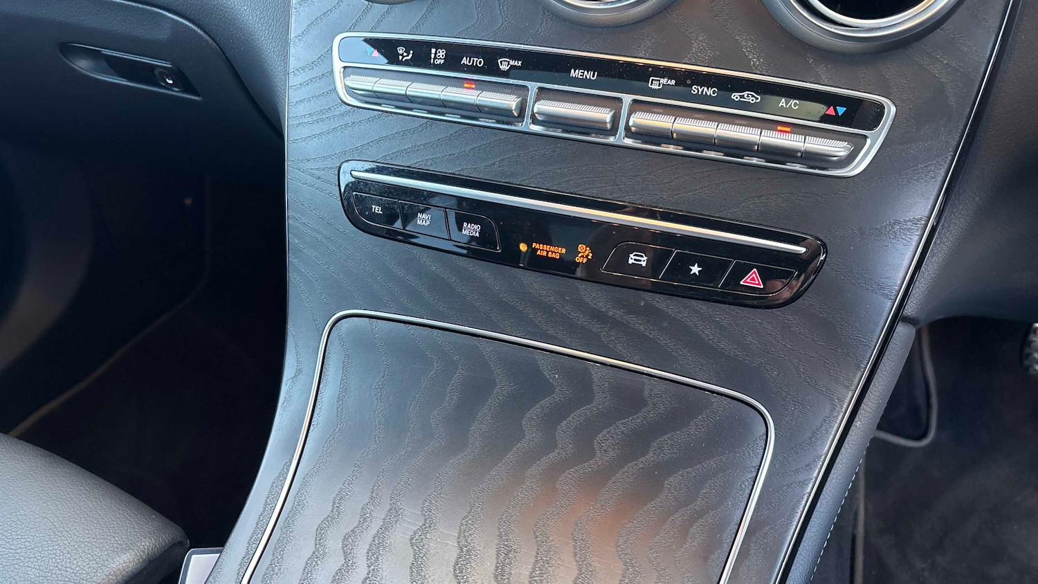 Used Mercedes-Benz GLC 2019 for sale - 76524016: Photo 24