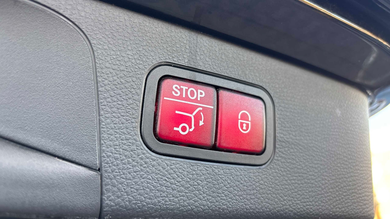 Used Mercedes-Benz GLC 2019 for sale - 76524016: Photo 7