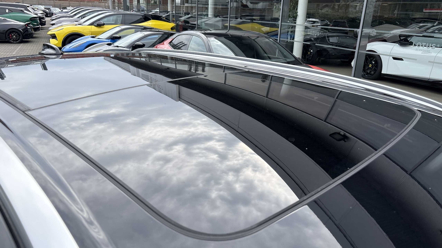 Used Volvo XC60 2023 for sale - 76156170: Photo 15