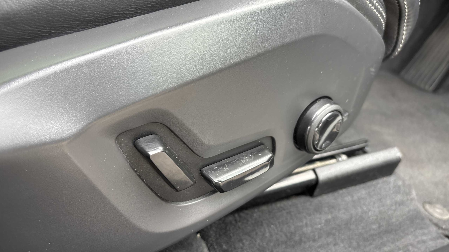 Used Volvo XC60 2023 for sale - 76156170: Photo 17