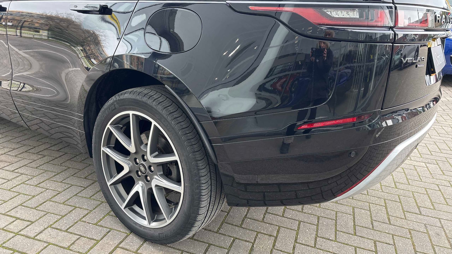 Used Land Rover Range Rover Velar 2022 for sale - 77589169: Photo 9