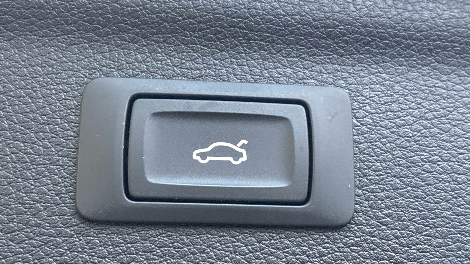 Used Audi Q3 2020 for sale - 76636628: Photo 14