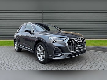 Audi - Q3