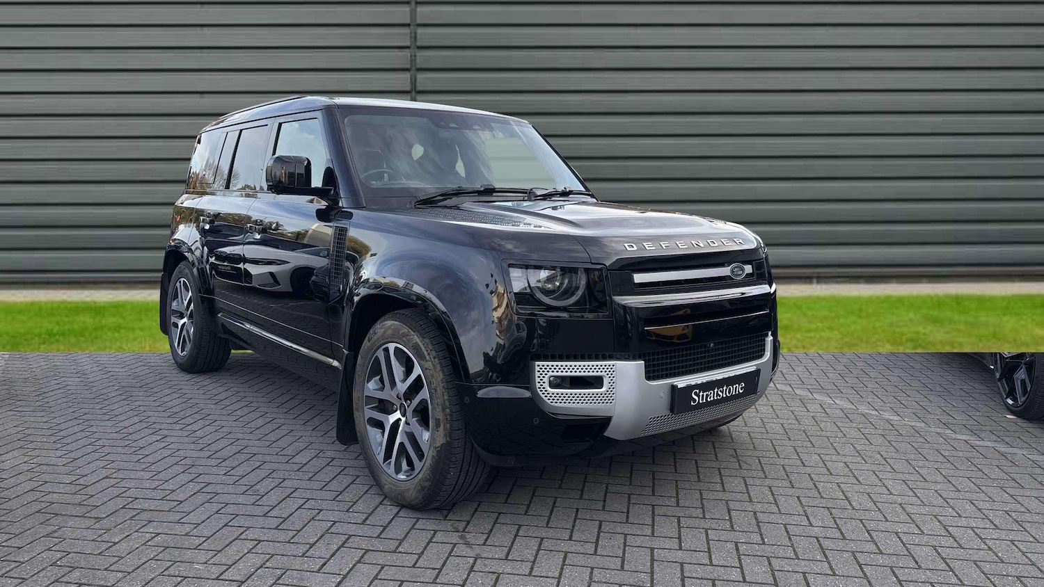 Used Land Rover Defender 2021 for sale - 76564428: Photo 1