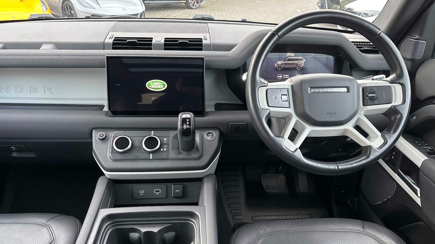 Used Land Rover Defender 2021 for sale - 76564428: Photo 16