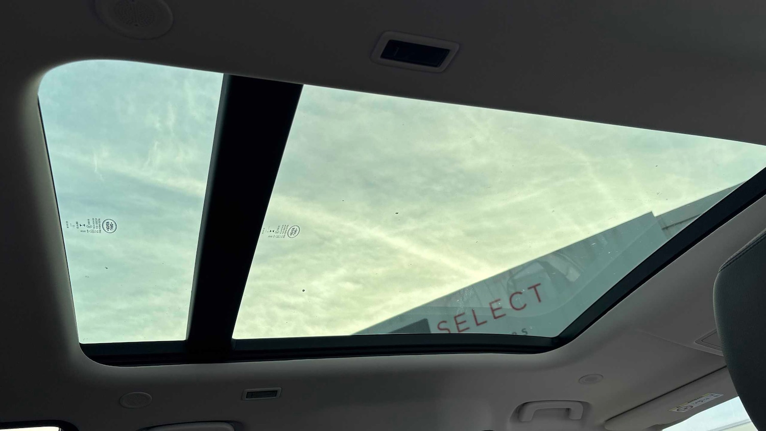 Used Land Rover Defender 2021 for sale - 76564428: Photo 18